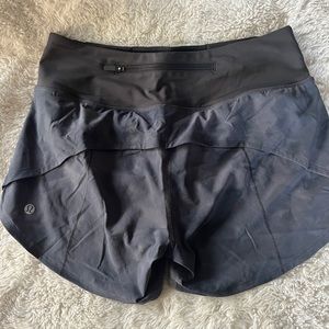 Lululemon speed up shorts mid rise size 4 4”